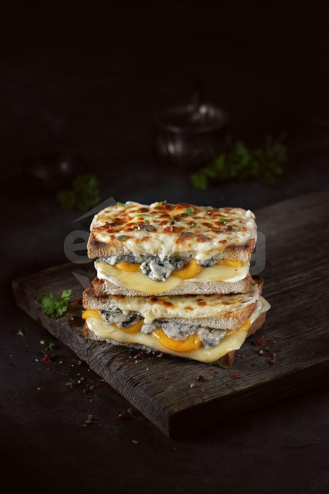 Sendvič Classic Sýrový Café Snack