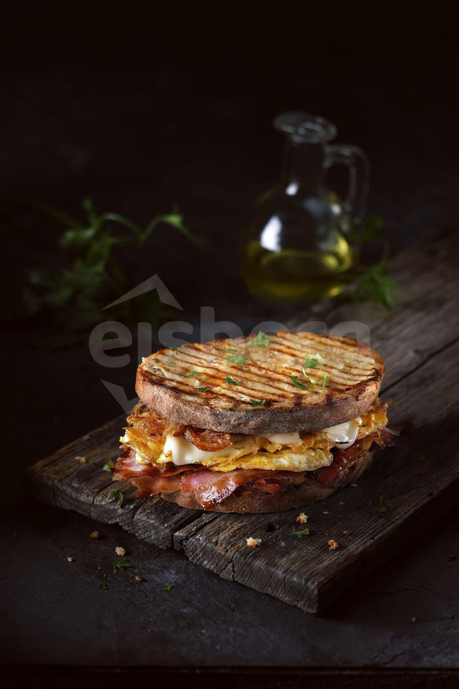Bloomer Classic Vaj. omeleta se šunkou Café Snack