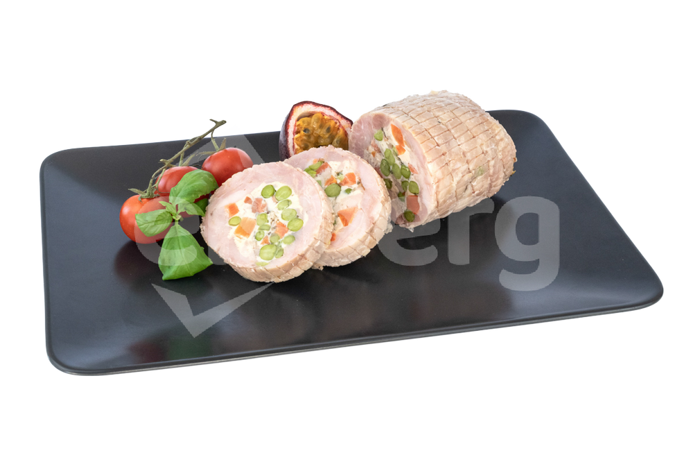 Kuřecí roláda s vajíčkem,hráškem,mrkví  Sous-vide BH